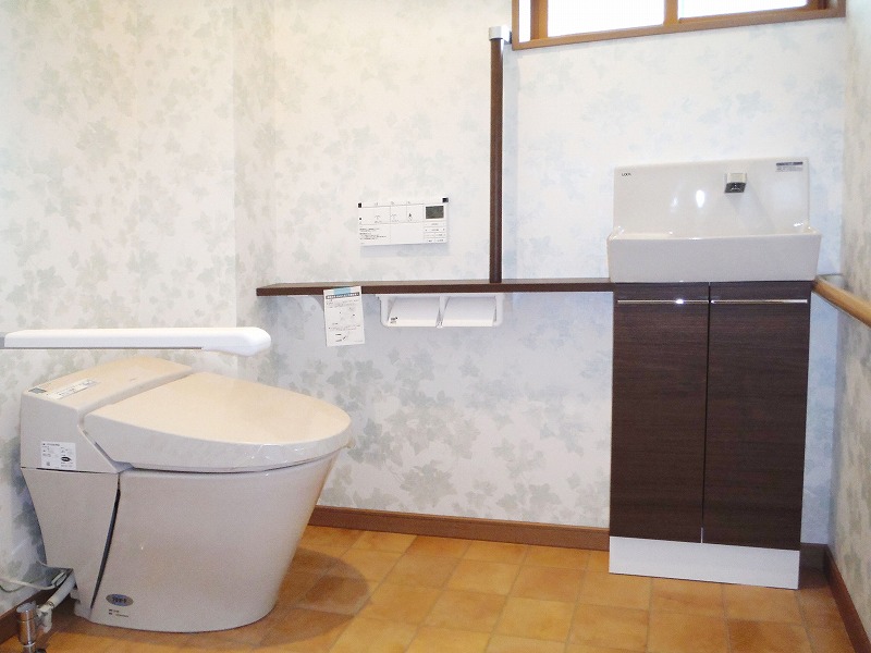 狭いトイレにも設置できる 手洗いのリフォームについてご説明 宮尾商会株式会社